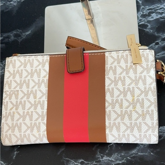 Michael Kors Logo Jet Set Double Zip Wristlet Wallet
Dahlia Red Brown AUTHENTIC - Picture 6 of 11